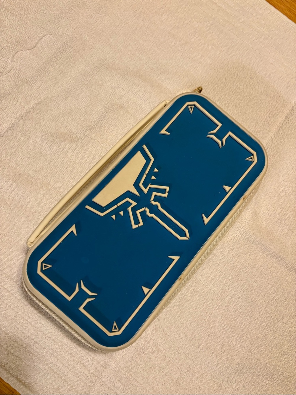 Nintendo Switch Travel Case inspired by Link's Tunic from The Legend of Zelda